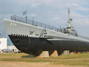 USS Drum (SS-228) - Typ Gato. Dziś stanowi atrakcję turystyczną jako okręt muzeum. / Zdjęcie: www.hnsa.org